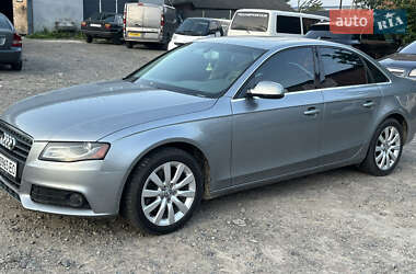 Седан Audi A4 2010 в Львові