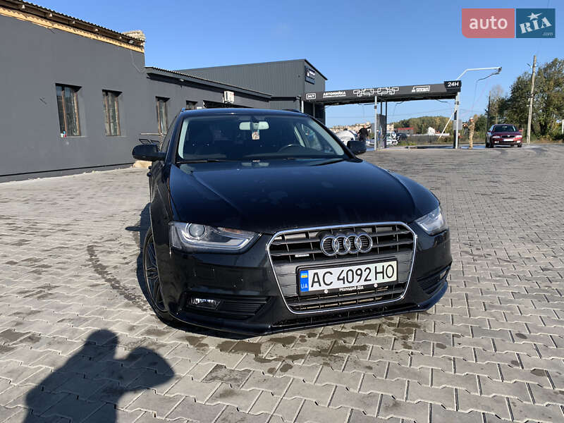 Універсал Audi A4 2012 в Луцьку