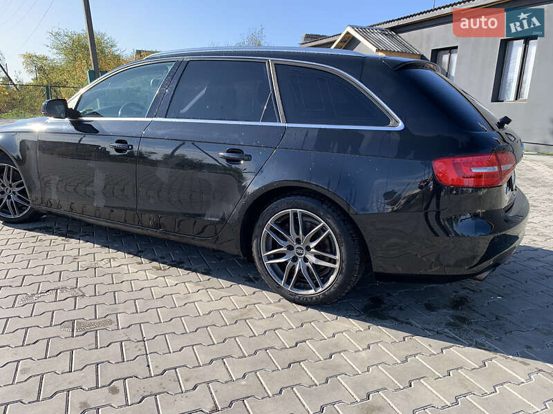 Універсал Audi A4 2012 в Луцьку