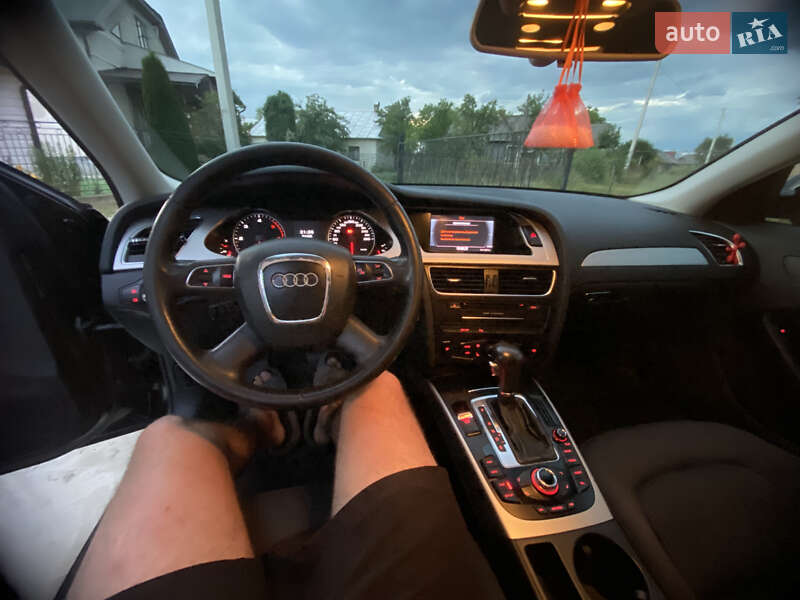 Универсал Audi A4 2009 в Перегинском