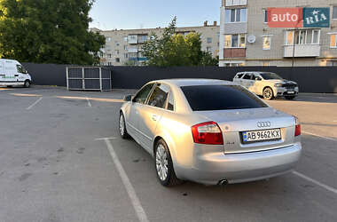 Седан Audi A4 2002 в 