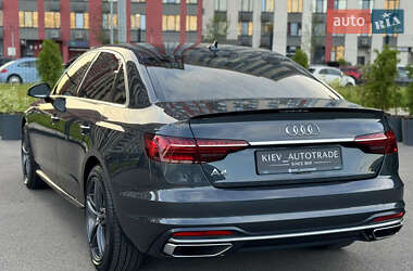 Седан Audi A4 2020 в 