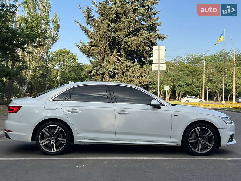 Седан Audi A4 2017 в Николаеве