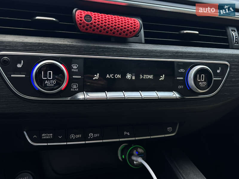 Седан Audi A4 2017 в Николаеве