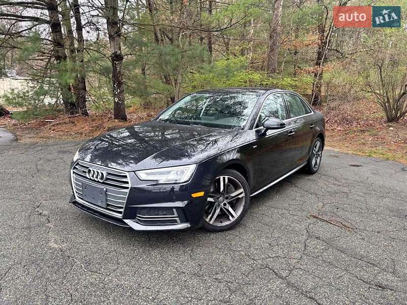 Седан Audi A4 2018 в 