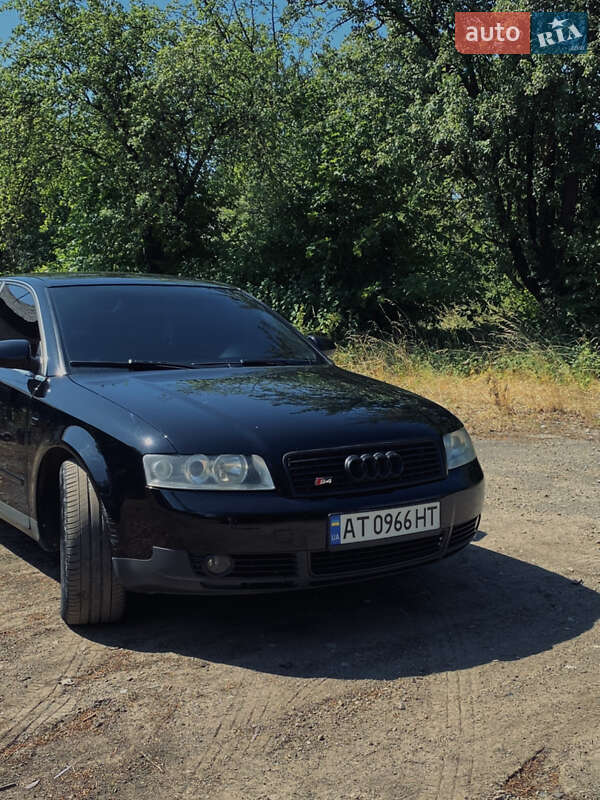 Седан Audi A4 2001 в Богородчанах