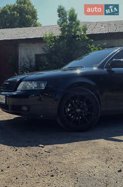 Седан Audi A4 2001 в 