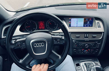 Седан Audi A4 2009 в 