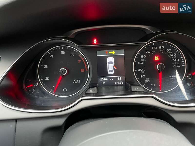 Седан Audi A4 2014 в Львове