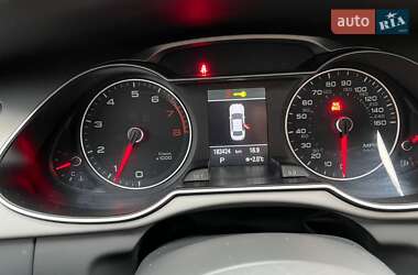 Седан Audi A4 2014 в 
