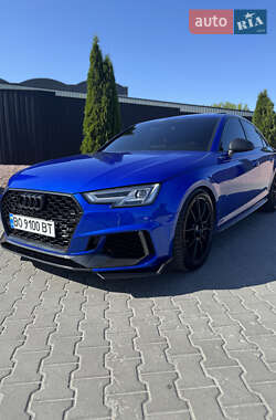 Седан Audi A4 2016 в 