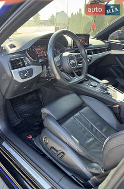 Седан Audi A4 2016 в 