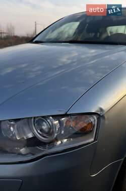 Седан Audi A4 2005 в 