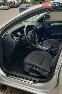 Седан Audi A4 2010 в Куликівці