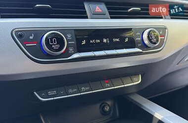 Седан Audi A4 2017 в 