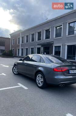 Седан Audi A4 2014 в 