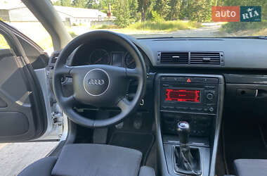 Седан Audi A4 2004 в 