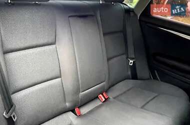 Седан Audi A4 2004 в 