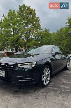 Седан Audi A4 2017 в Рівному