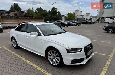 Седан Audi A4 2013 в 