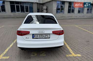 Седан Audi A4 2013 в 