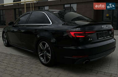 Седан Audi A4 2018 в 