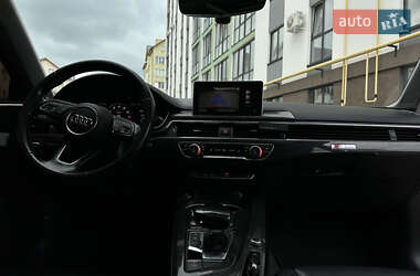 Седан Audi A4 2018 в 