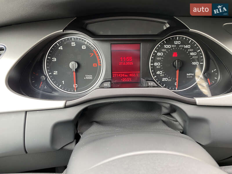 Седан Audi A4 2012 в Луцке
