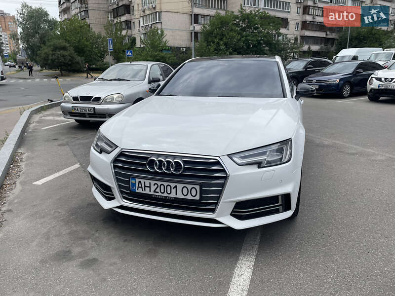 Седан Audi A4 2016 в 