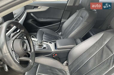 Седан Audi A4 2016 в 