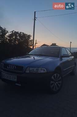 Седан Audi A4 1996 в 