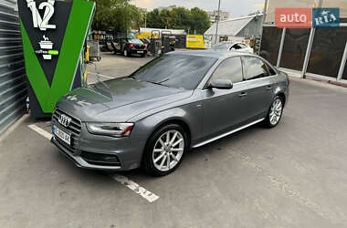 Седан Audi A4 2014 в 