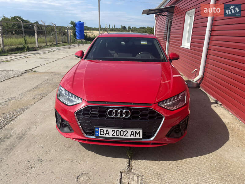 Седан Audi A4 2020 в Побужському