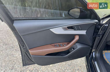 Седан Audi A4 2016 в 