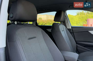 Универсал Audi A4 2016 в 