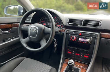 Седан Audi A4 2005 в 