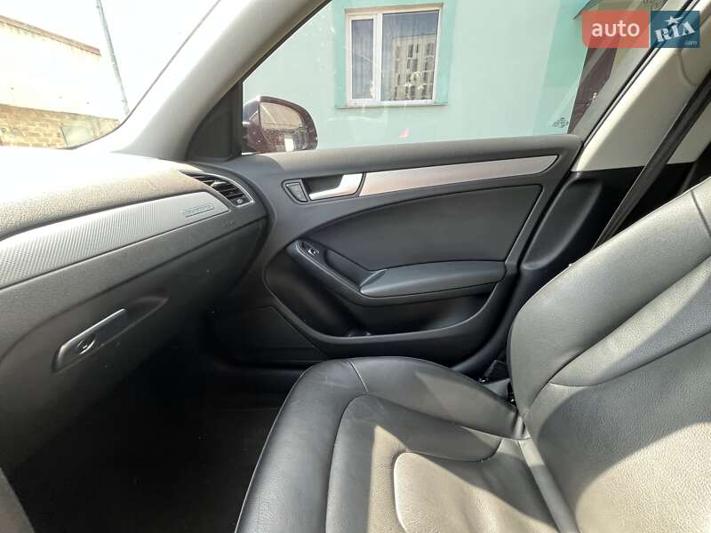Седан Audi A4 2012 в Луцке фото 14 Седан Audi A4 2012 в Луцке