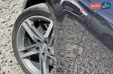 Седан Audi A4 2017 в 