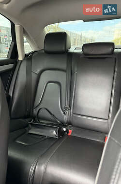 Седан Audi A4 2011 в 