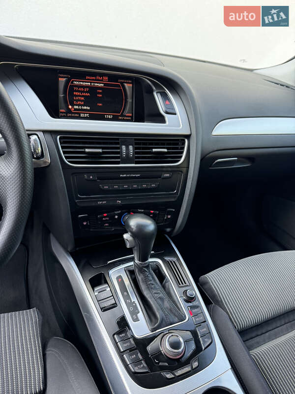 Универсал Audi A4 2009 в Луцке