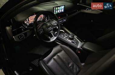 Седан Audi A4 2016 в 