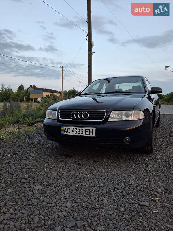 Седан Audi A4 1999 в Ковеле
