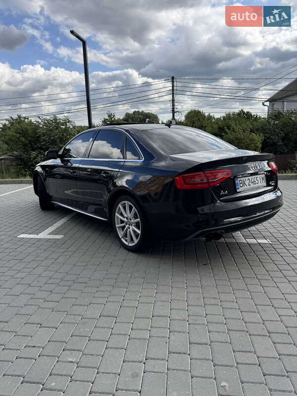Седан Audi A4 2015 в Вінниці