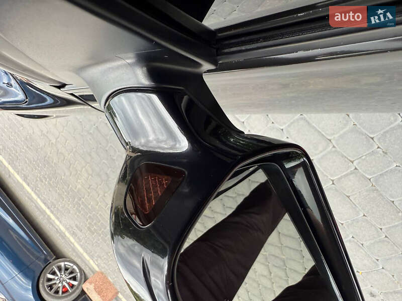 Седан Audi A4 2014 в Львове