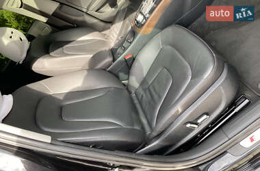Седан Audi A4 2014 в 
