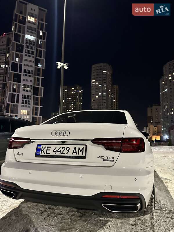 Седан Audi A4 2021 в Броварах