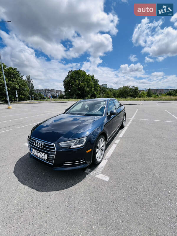 Седан Audi A4 2017 в Кропивницком