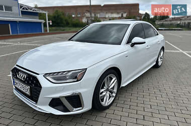 Седан Audi A4 2022 в Ромнах