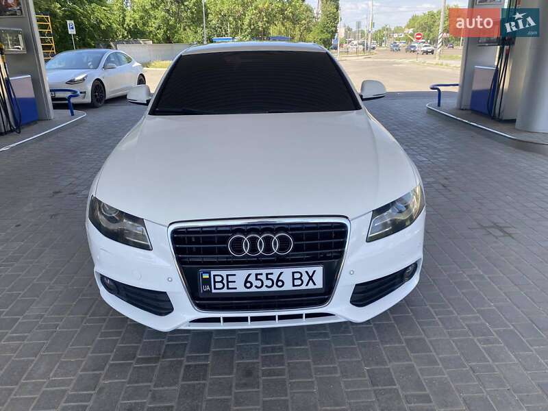 Седан Audi A4 2008 в Николаеве