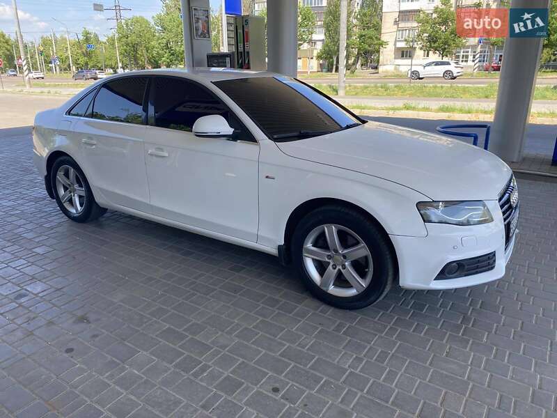 Седан Audi A4 2008 в Николаеве